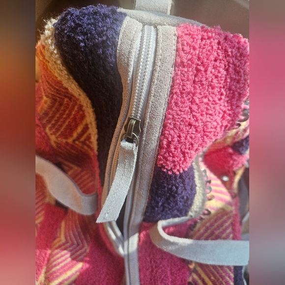 NWOT Free People First Class Embellished Weekender in Primrose Garden Duffel Bag - Picture 6 of 17